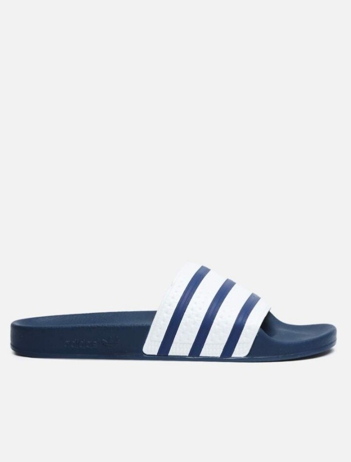 adidas
Adilette slides