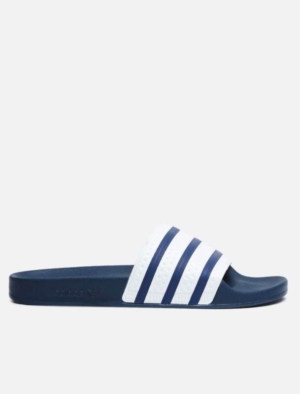 adidas
Adilette slides