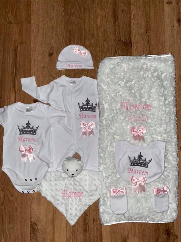 Dark silver Crown Set With Satin Bows