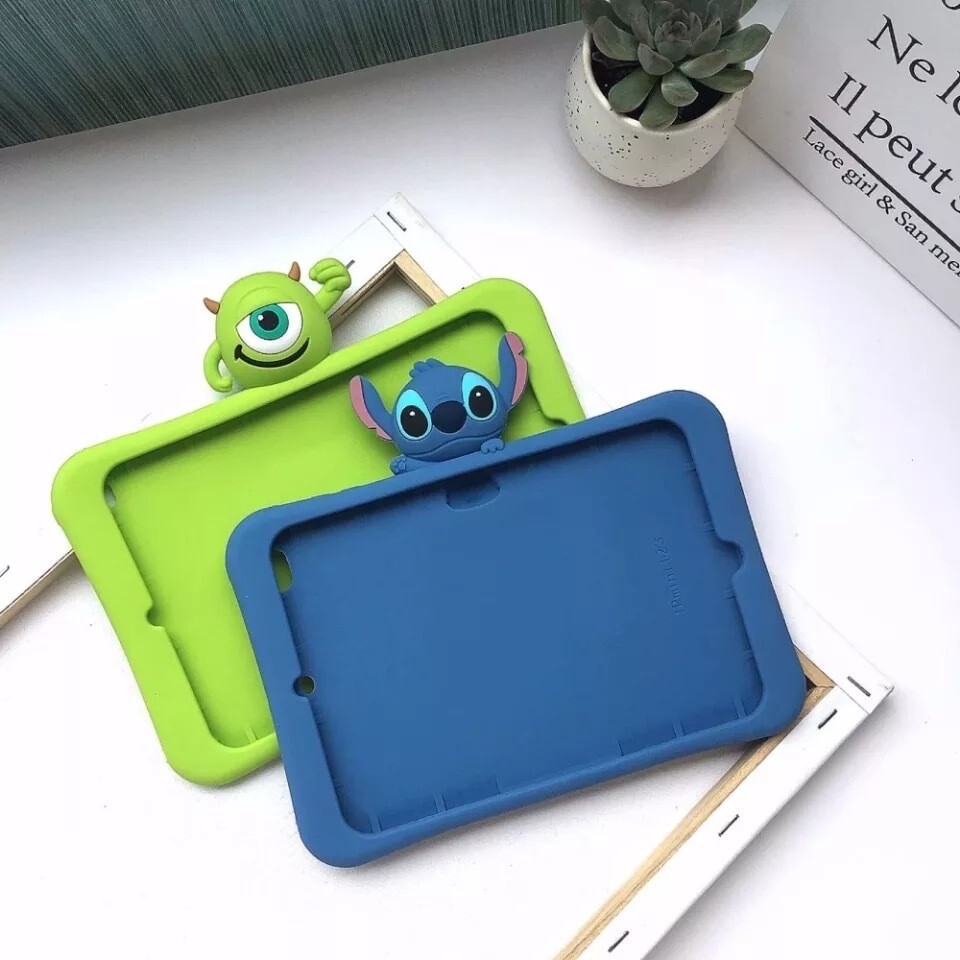 Cover de stitch y mike wazowski