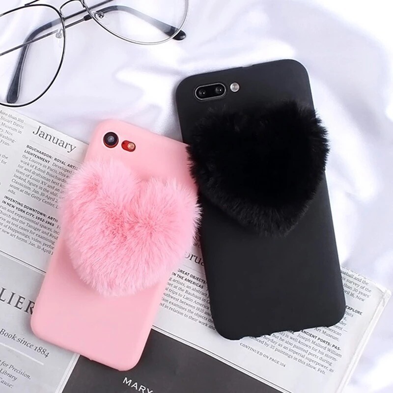 Covers con pop socket de corazón de peluche