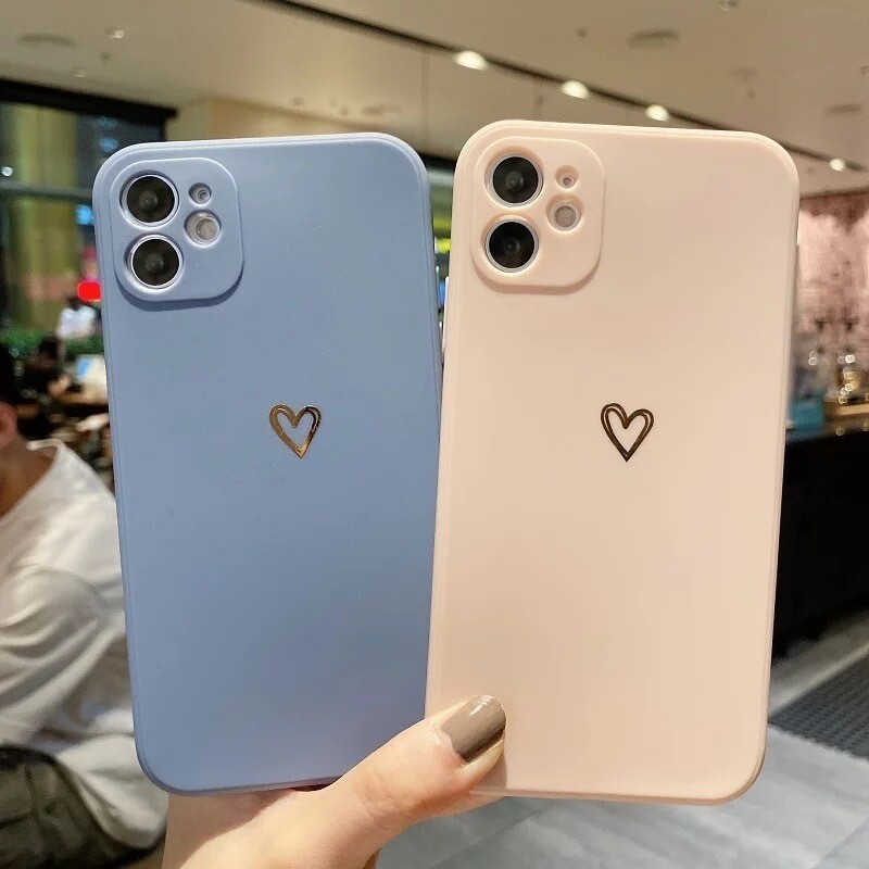 Cover de silicon con corazón