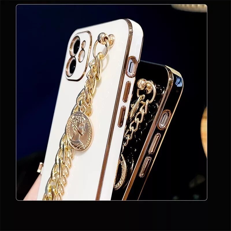 Cover con cadena dorada