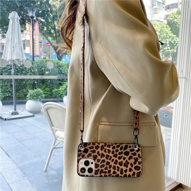 Covers con lanyard de animal print