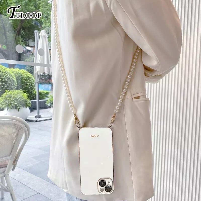 Cover con lanyard de perlas