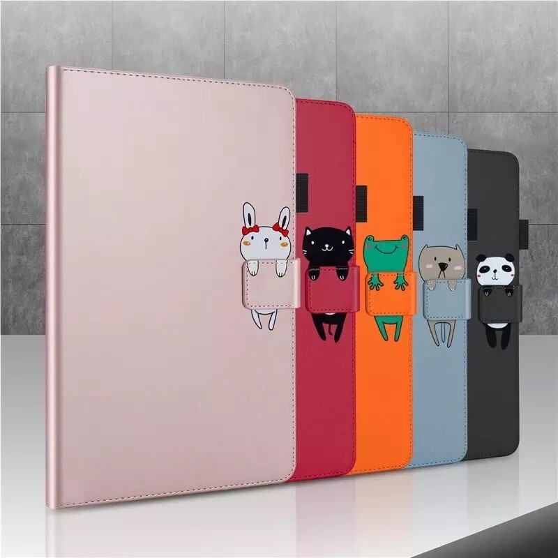 Covers unicolor con animalitos y cierre