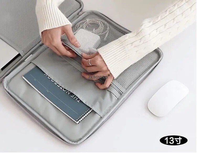 Funda para laptop con compartimientos