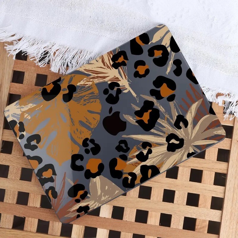 Cover animal print