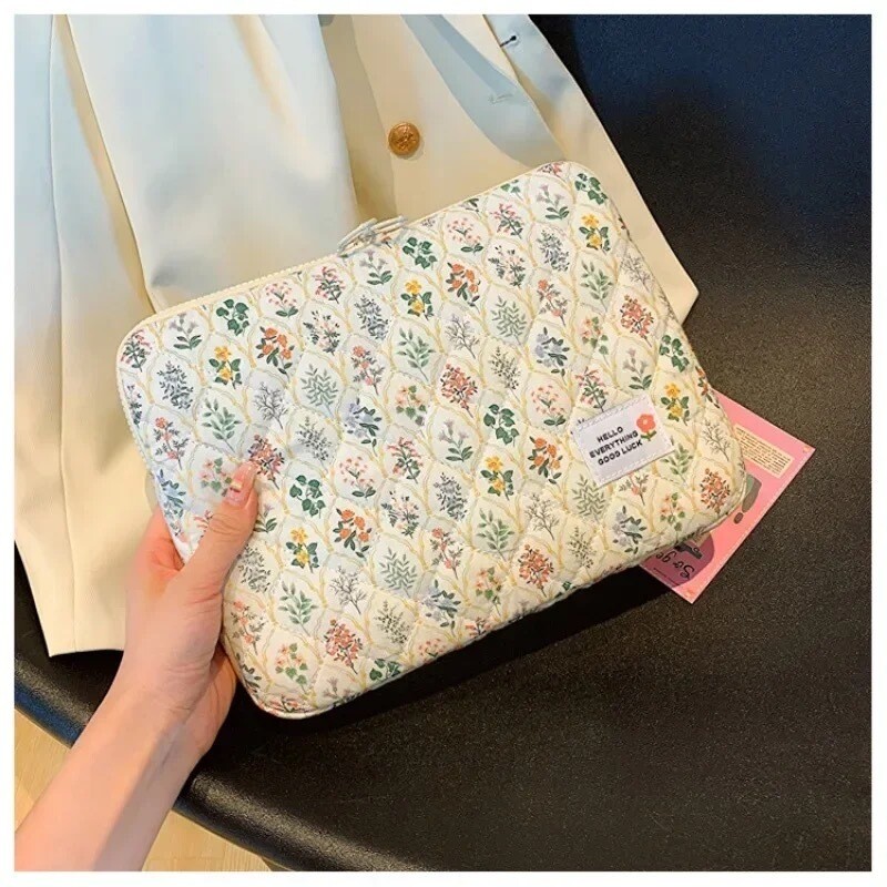 Funda para laptop diseños de flores