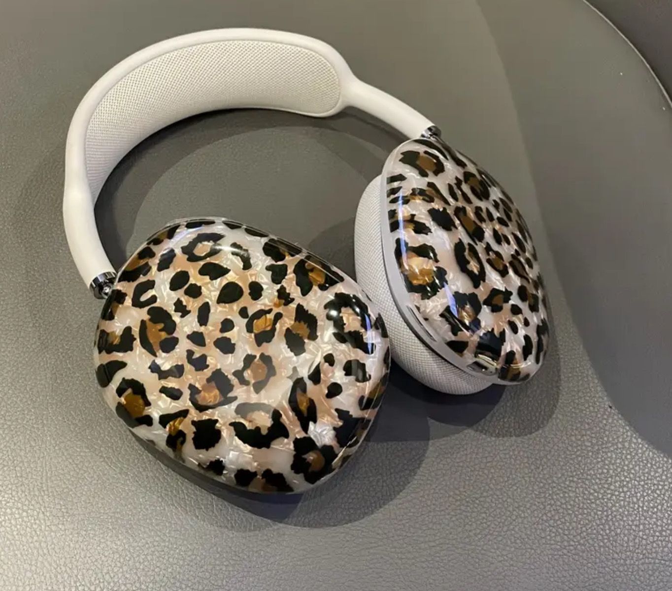 Cover animal print