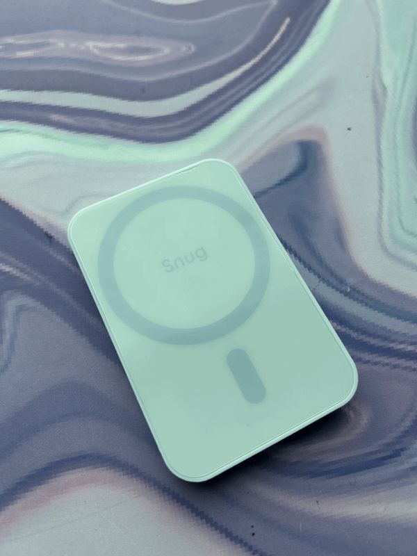 Sticky magsafe con espejo