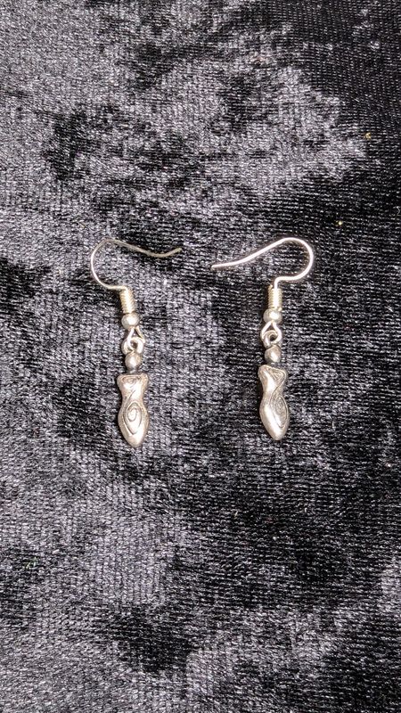 Earrings - Feminine Goddess