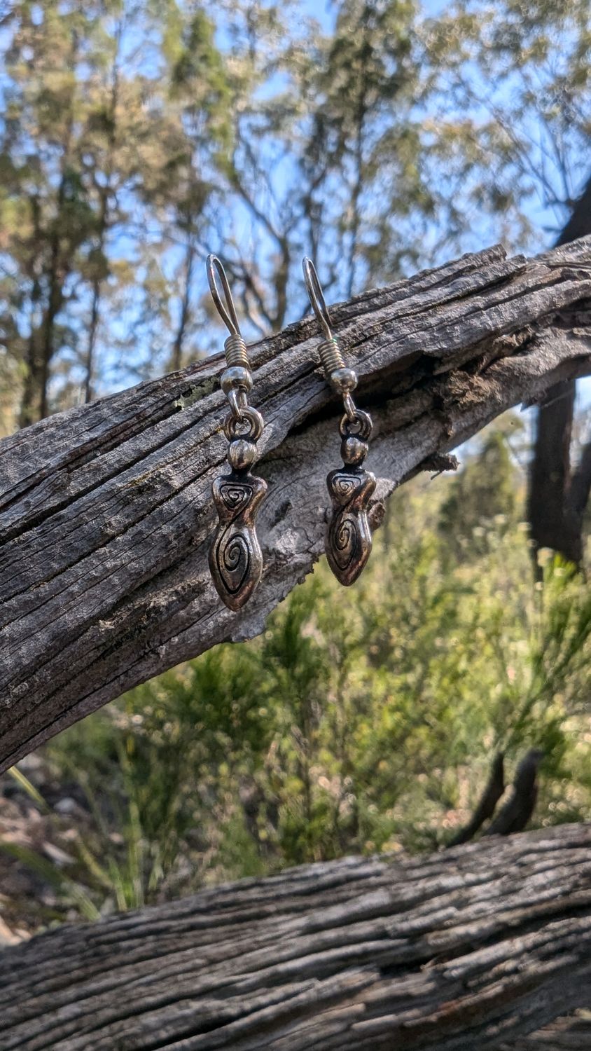 Earrings - Feminine Goddess