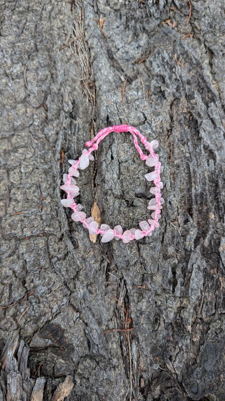 Rose Quartz chip knotted bracelet