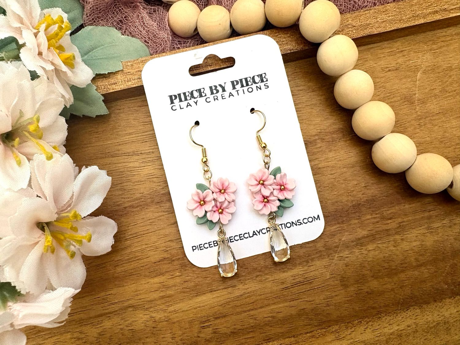 Sakura Cluster Dangles