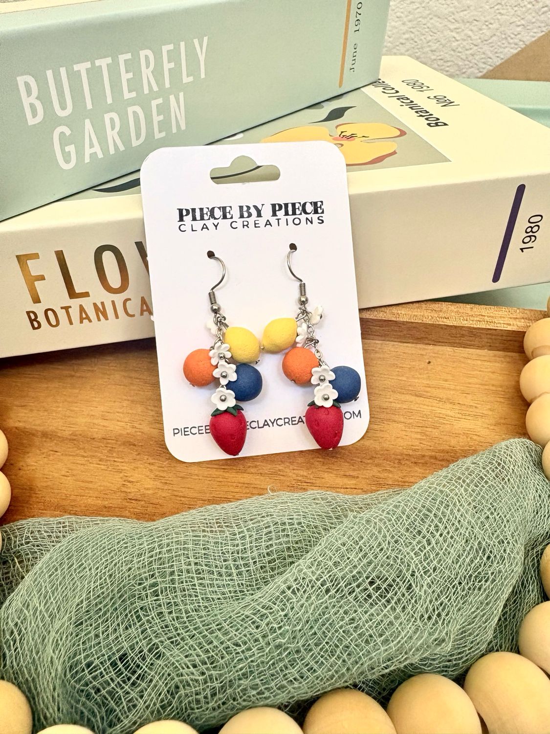 Fruit Cluster Dangles