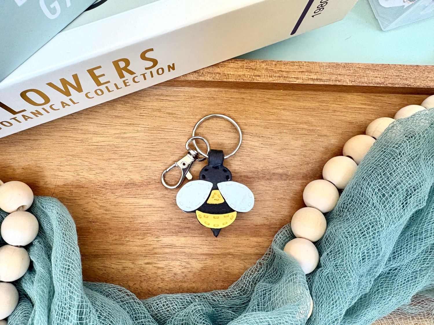 Bee Keyring