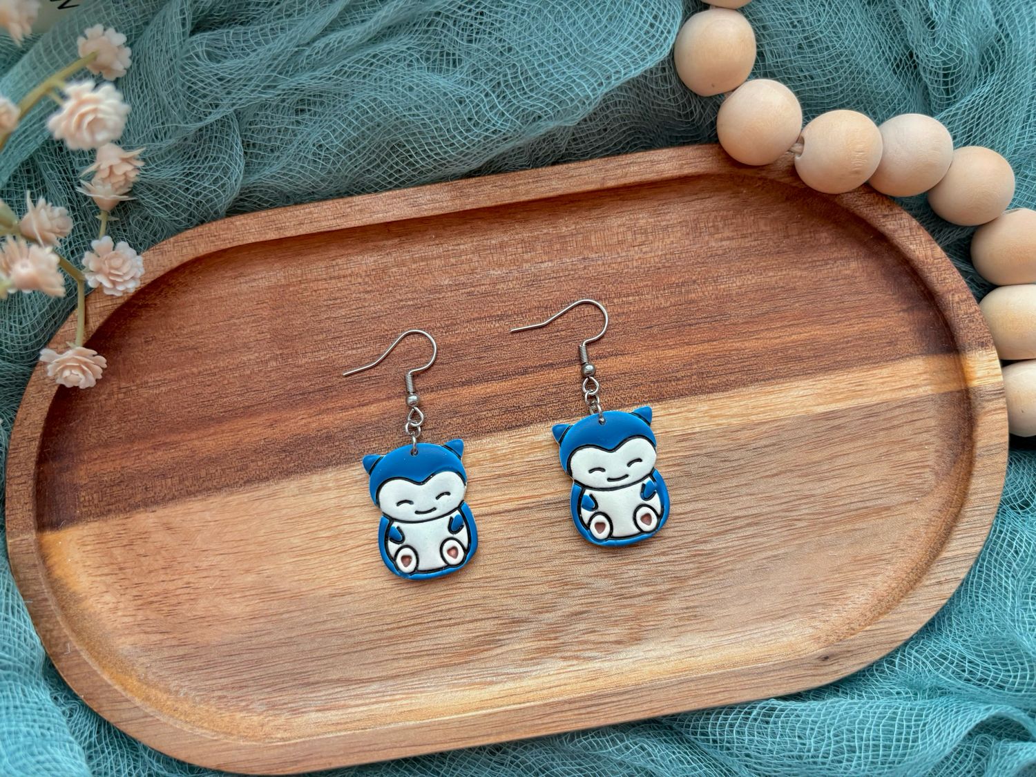 Sleepy Giant Dangles