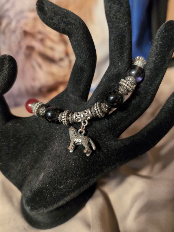7" Wolf Bracelet 
