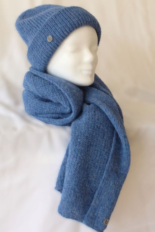 Kombination Alpaka Beanie mit Alpaka Schal, lang, in blau
