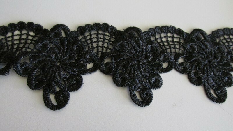 Scallop Web Lace - Black