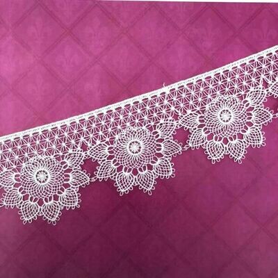 White Venice Sunflower Lace 39