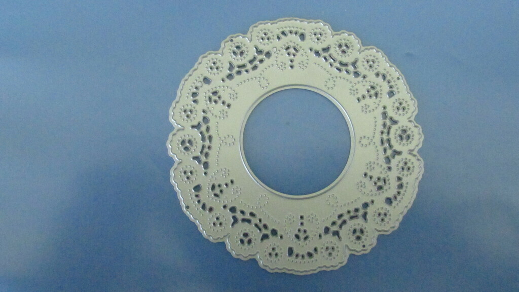 Doily 2 die