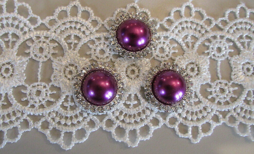 20mm Flatback Pearls with Rhinestones
View All (2), Choose an Option: Purple / Silver