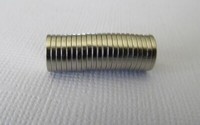 MAGNETS