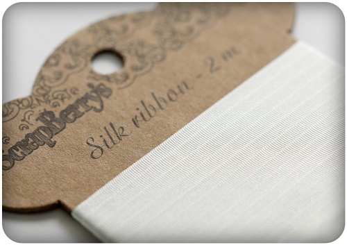 Scrapberry&#39;s Silk - White