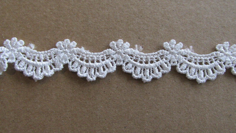 Hollow Floral Lace - White