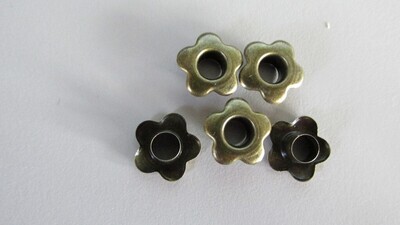 Bronze Flower Eyelets x 5