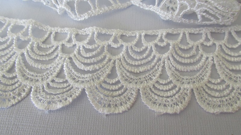 White Double Arch Lace