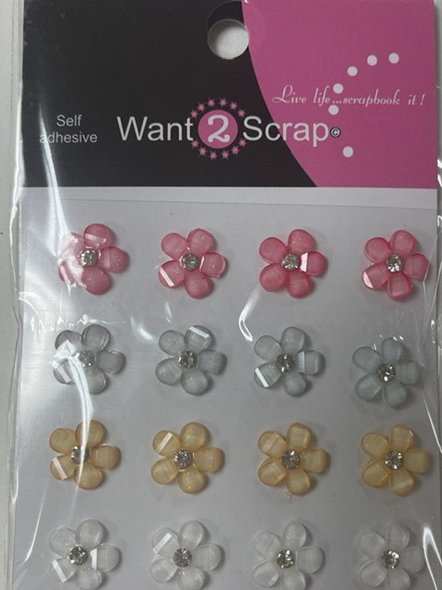 Want to Scrap Pastel Pretty - Crystal Cut Flowers with Rhinestone Centres