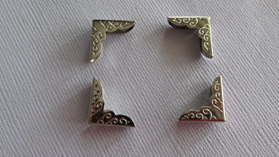 Fancy Silver Corner Protectors - x 4 small