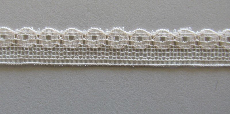 Cream Circles Lace