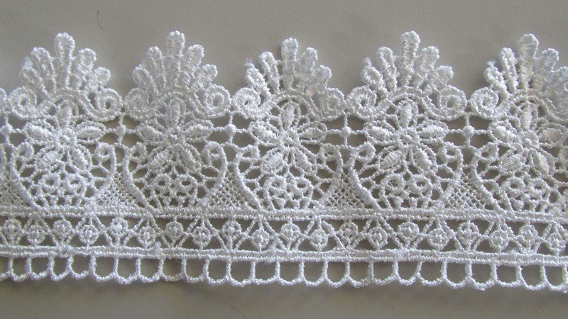 Scallop Loop Lace - white