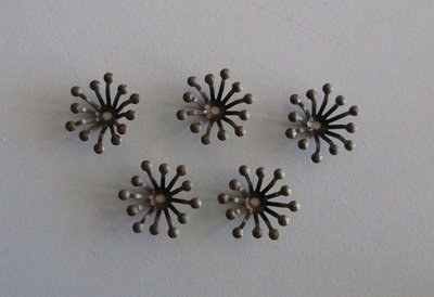 Antique Bronze Filigree Flower Centres x5