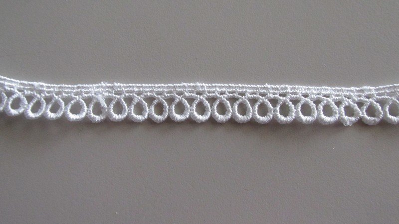 Loopy Edge Lace
