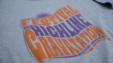 Camisa Gravatation Empty Clothing Co.