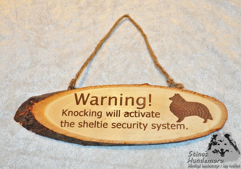 Dørskilt, &quot;Security system&quot; med shetland sheepdog