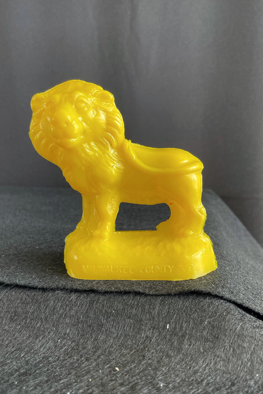 Yellow Mold-A-Rama Lion Figurine from Milwaukee County Zoo
