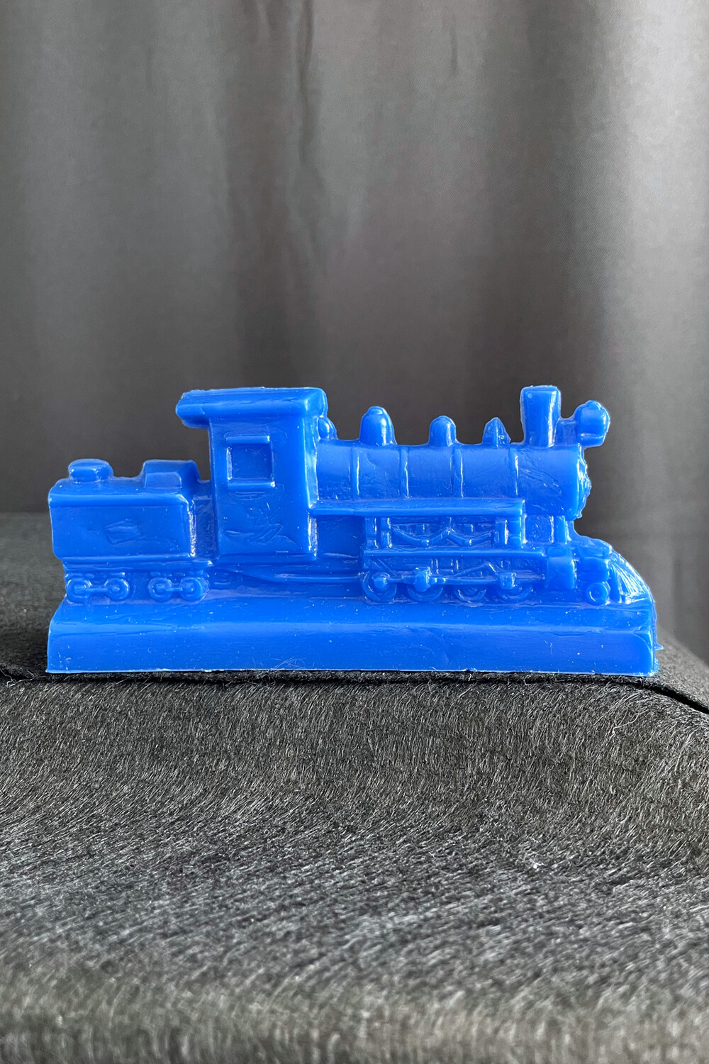 Blue Large Train Mold-A-Rama Statue