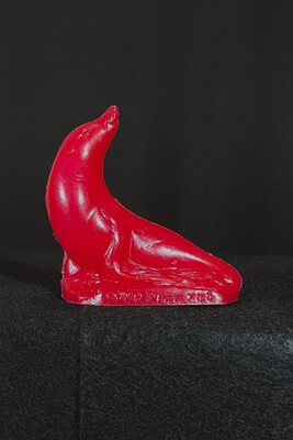 Red Mold-A-Rama Seal Figurine from Como Park Zoo