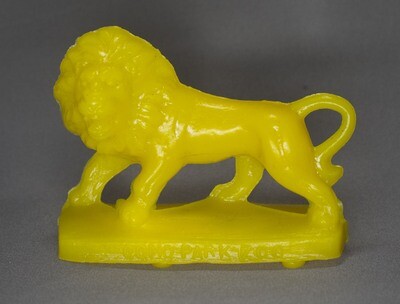 Yellow Mold-A-Rama Vintage Lion Figurine from Como Park Zoo Alternative