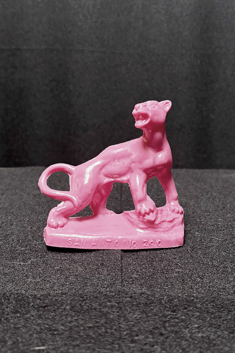 Plastic Panther Souvenir [San Antonio Zoo] | Mold-A-Rama Inc.