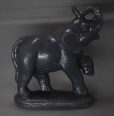 Back of Grey Mold-A-Rama Elephant Figurine from San Antonio Zoo