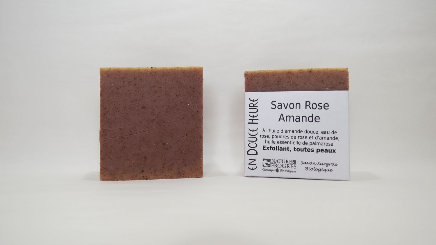 Savon ROSE AMANDE - Exfoliant Visage et Corps - 100g