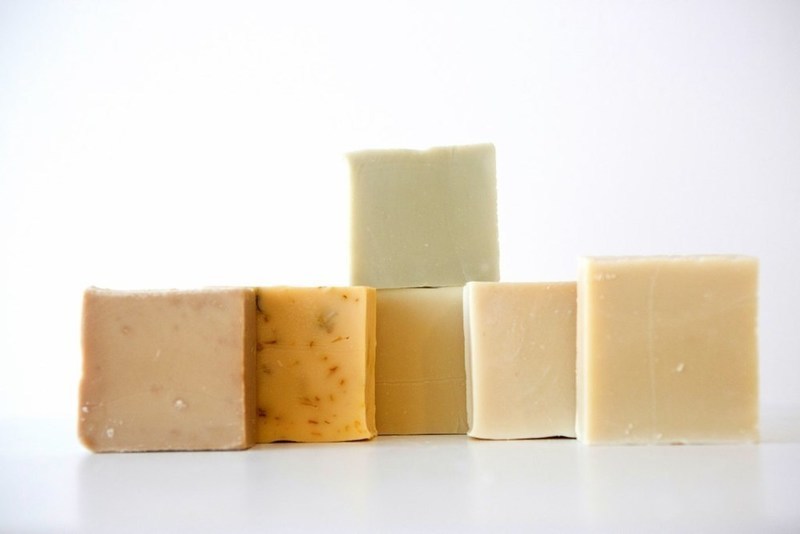 LES DÉCLASSÉS - 6 SAVONS sans huile essentielle LES DÉCLASSÉS - 6 SAVONS sans huile essentielle