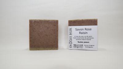 Savon ROSE RAISIN - Visage et Corps - 100g Savon ROSE RAISIN - Visage et Corps - 100g